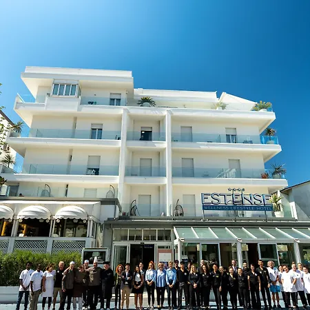 Estense 4*